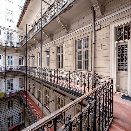 Soho Downtown Apartment Budapest Ngoại thất bức ảnh