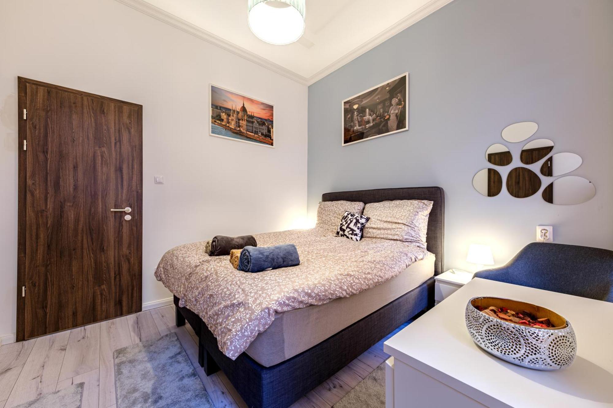 Soho Downtown Apartment Budapest Ngoại thất bức ảnh