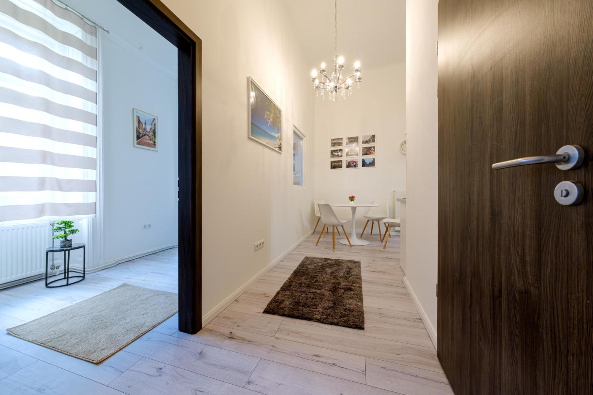 Soho Downtown Apartment Budapest Ngoại thất bức ảnh